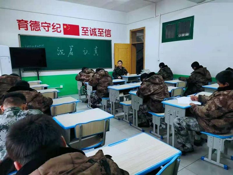 永州青少年叛逆管教学校学费：矫正孩子攀比心理